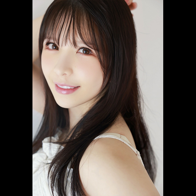 AKARI MIZUSAWA IMAGE